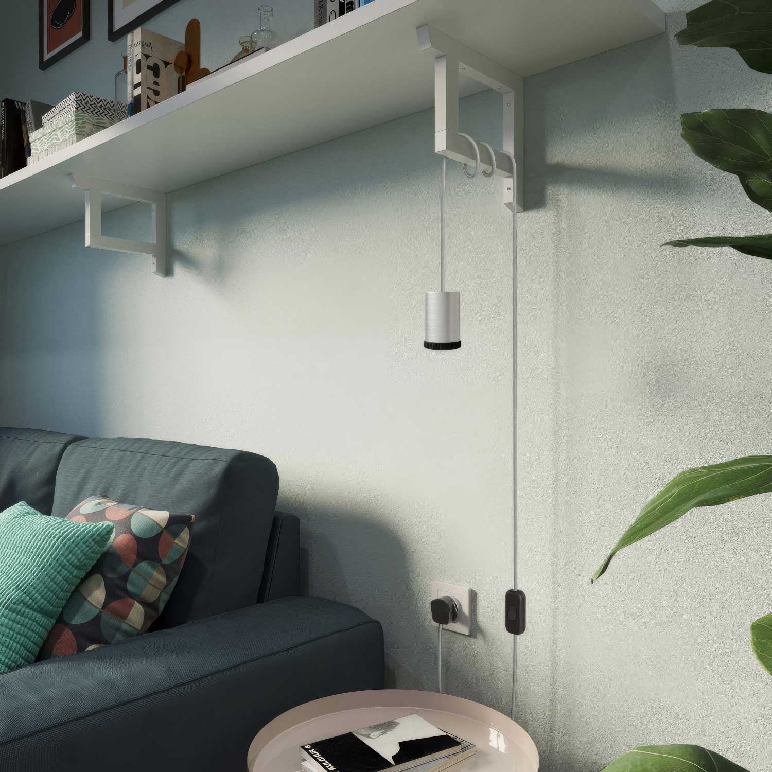 Lampada faretto Mini Spotlight GU1d0 con cablaggio SnakeBis e spina UK - Titanio satinato