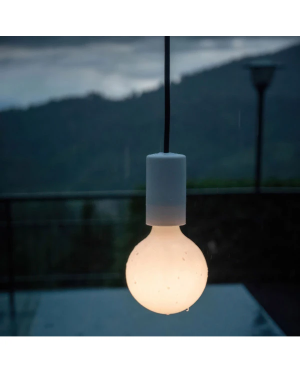 EIVA ELEGANT Lampada a sospensione da esterni con 1,5 m cavo tessile, rosone e portalampada in silicone IP65 waterproof