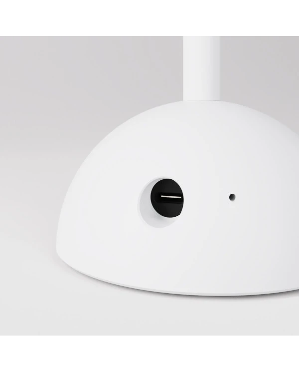 Lampada portatile e ricaricabile Cabless12 con lampadina a goccia e predisposizione per paralume