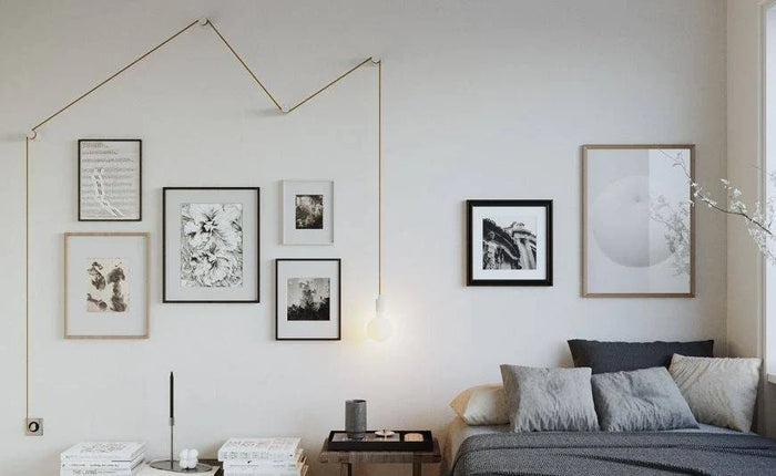 Stanza con installazione Snake