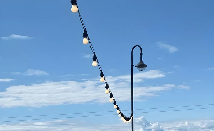 Il Mjøsfronten nella città di Hamar illuminato dal sistema EIVA - Creative Cables