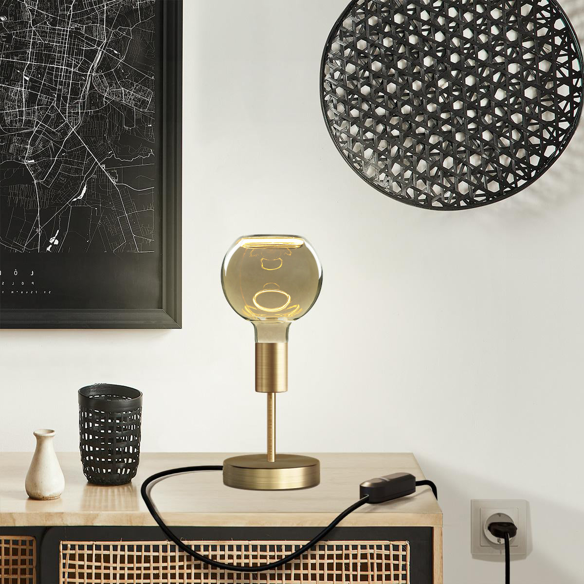 Lampada da tavolo Alzaluce Globo Ghost in metallo - Bronzo satinato