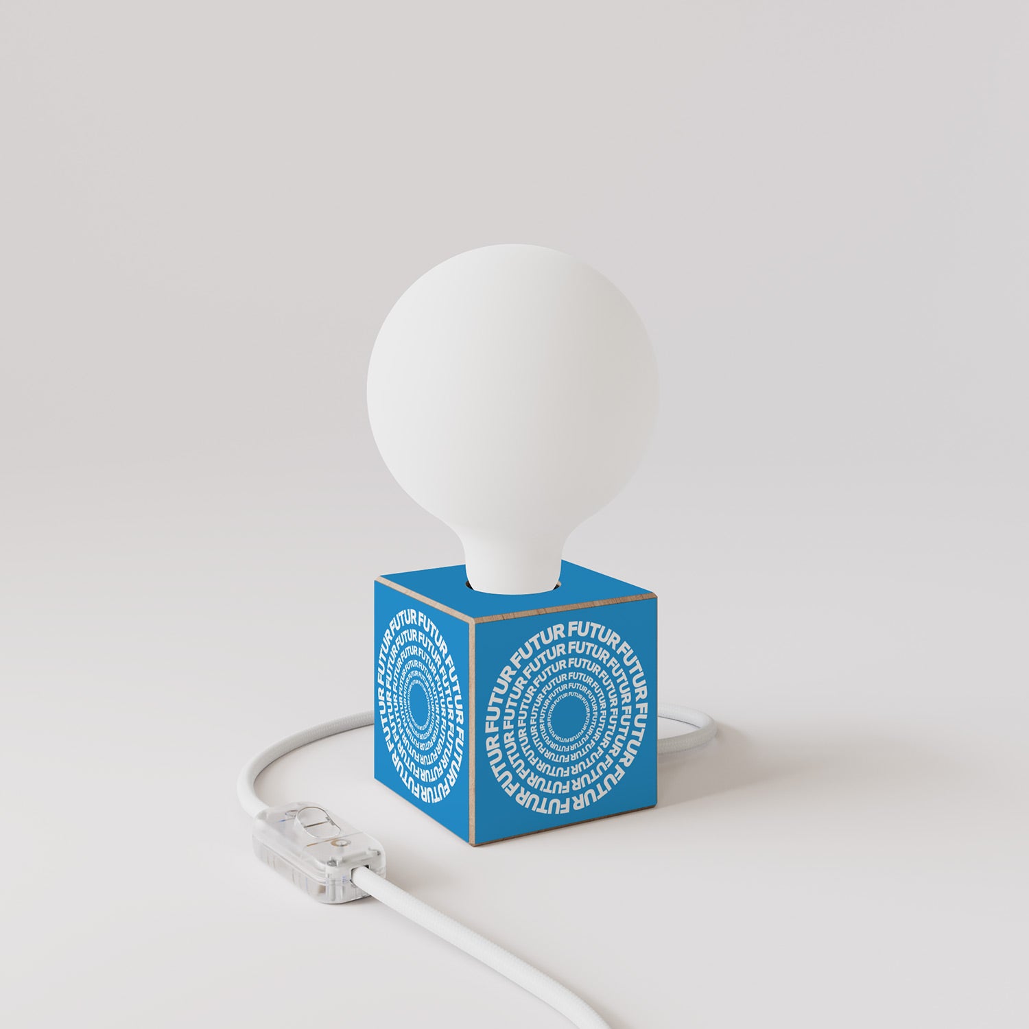 Lampada da tavolo Cubetto "Futur" con lampadina globo effetto porcellana - Futur festival