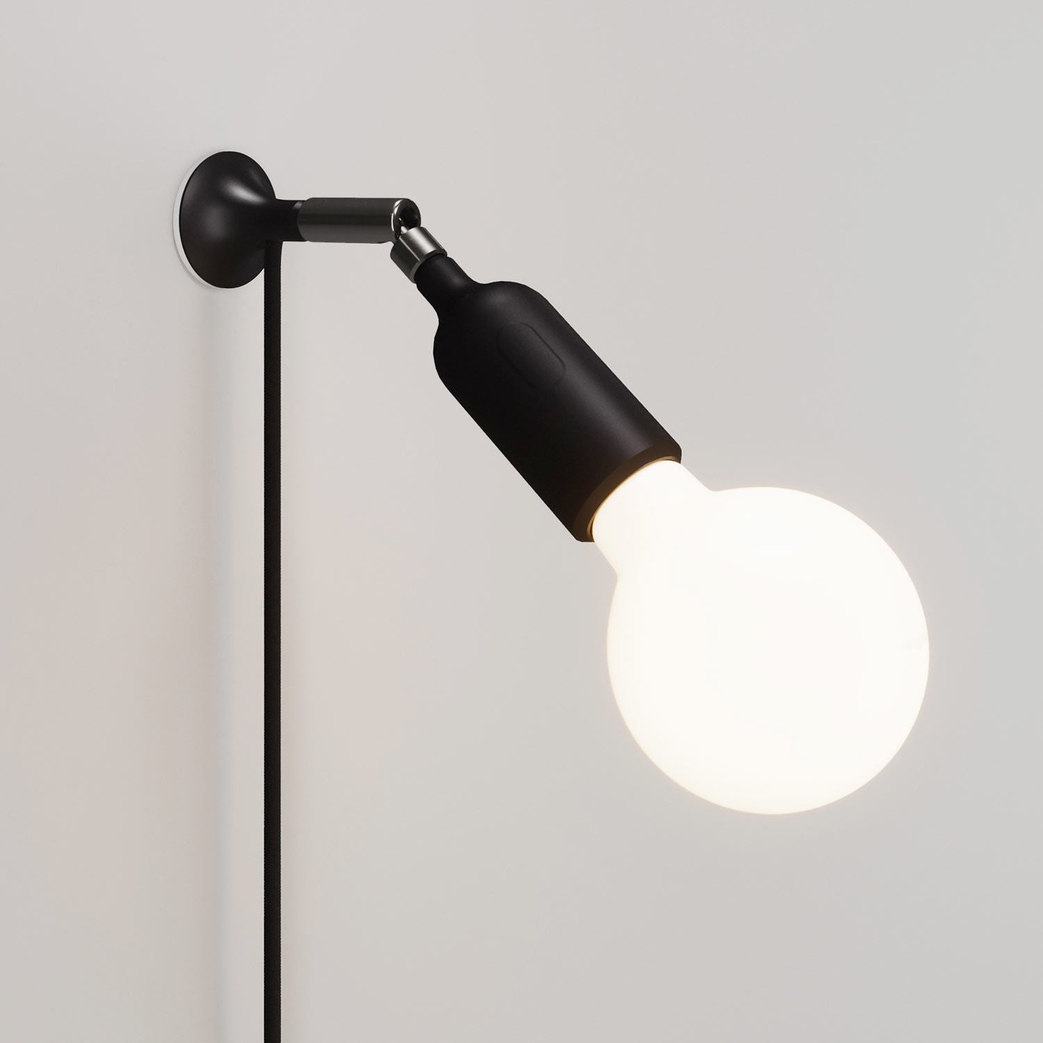 Lampada da parete MAG-Y con snodo e portalampada in silicone con interruttore - Nero