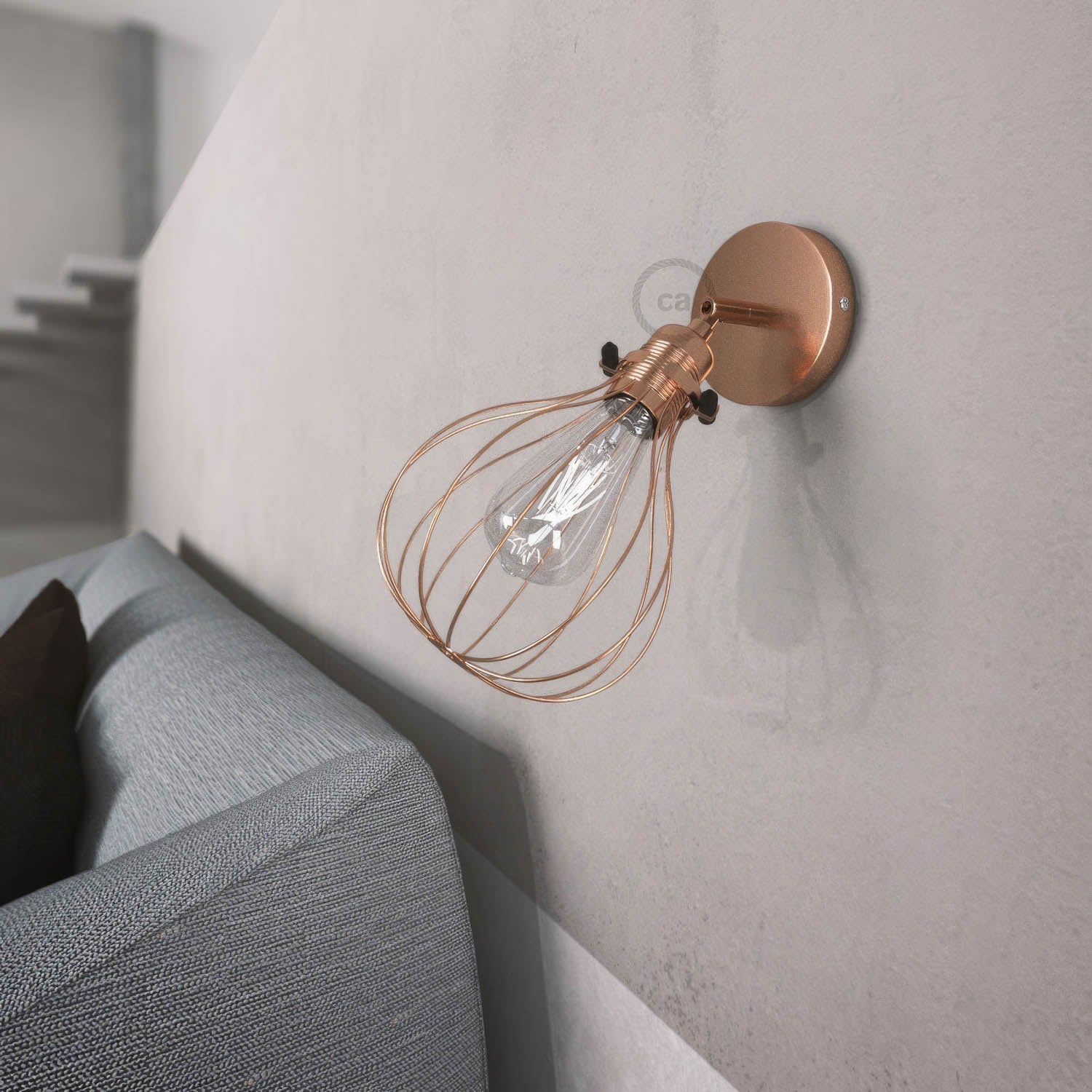 Fermaluce Metallo 90° con paralume Drop, lampada filomuro orientabile in metallo - Rame