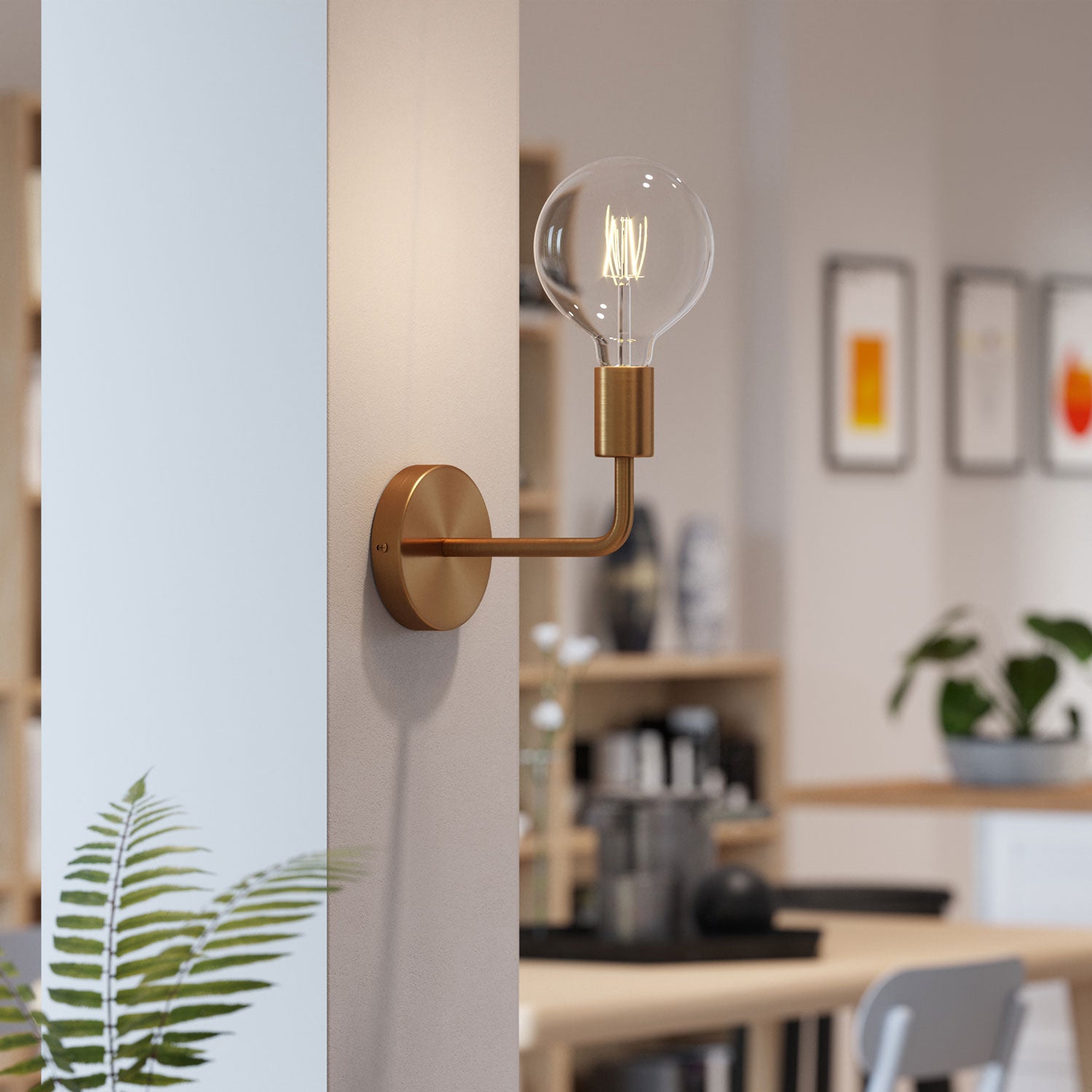 Fermaluce Metal, lampada a muro in metallo con estensione curva - Bronzo satinato