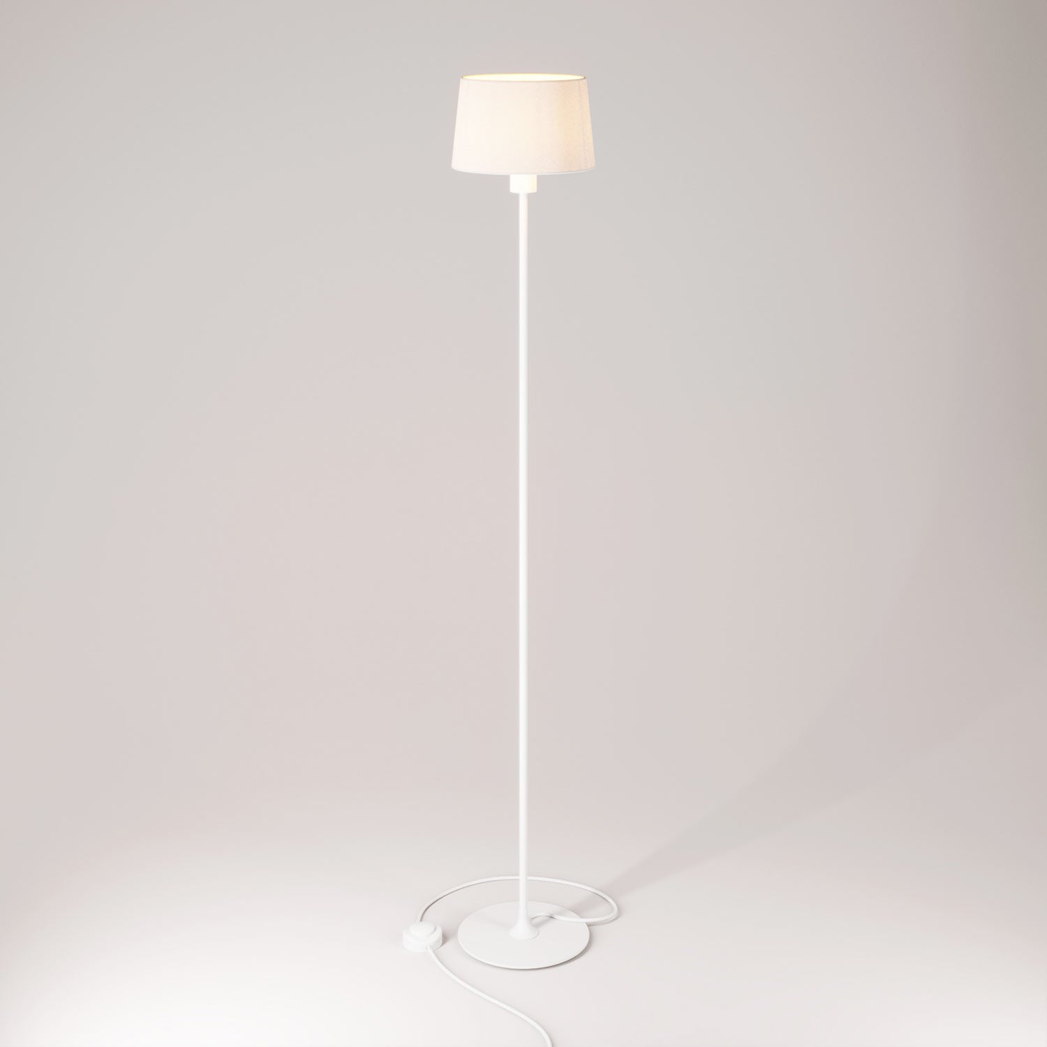 Lampada da terra MAG-Y con base metallica tonda e paralume Athena - Bianco opaco