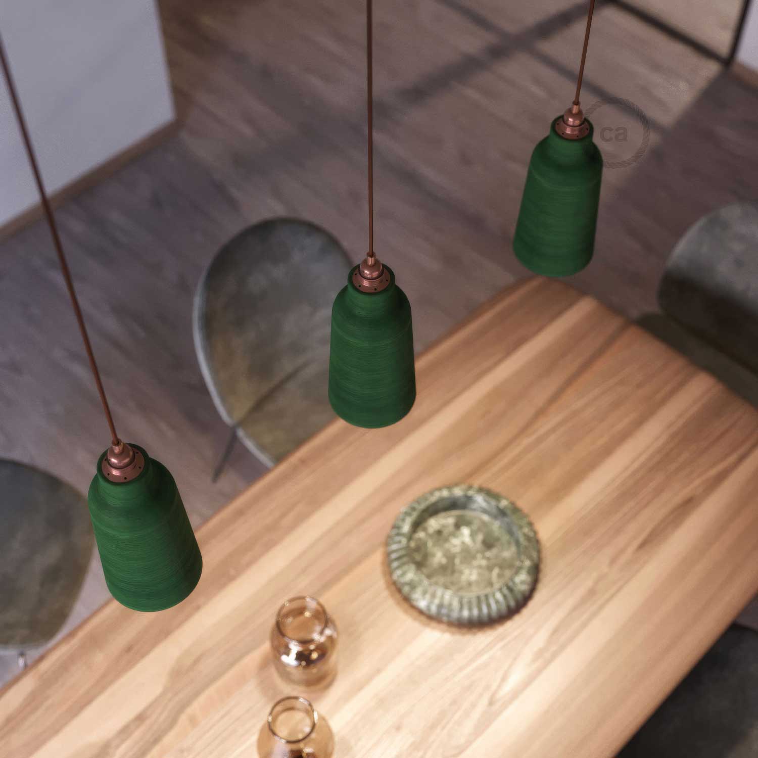 Lampada a sospensione completa di cavo tessile, paralume Bottiglia in ceramica e finiture in metallo - Evergreen striato