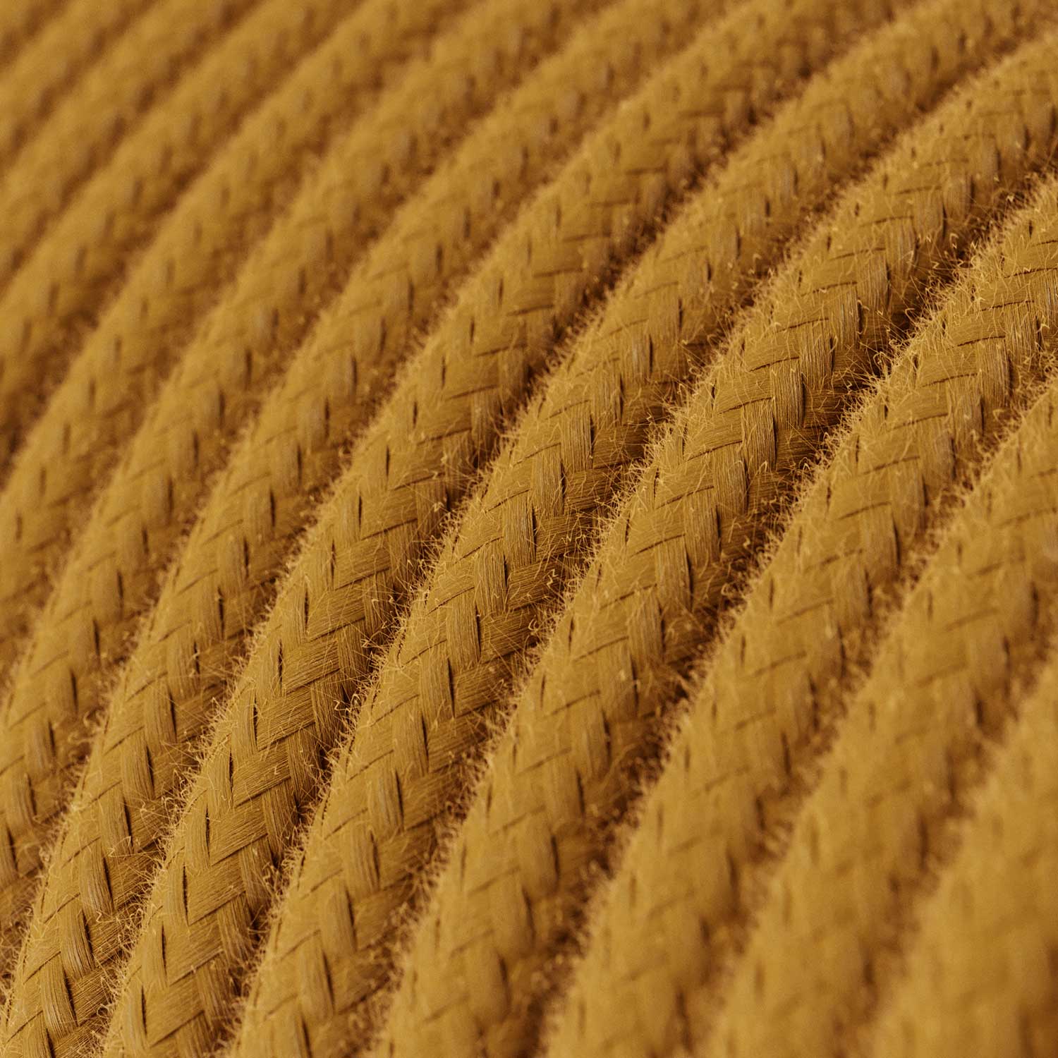 Applique da parete in metallo con spina a due poli - Bianco