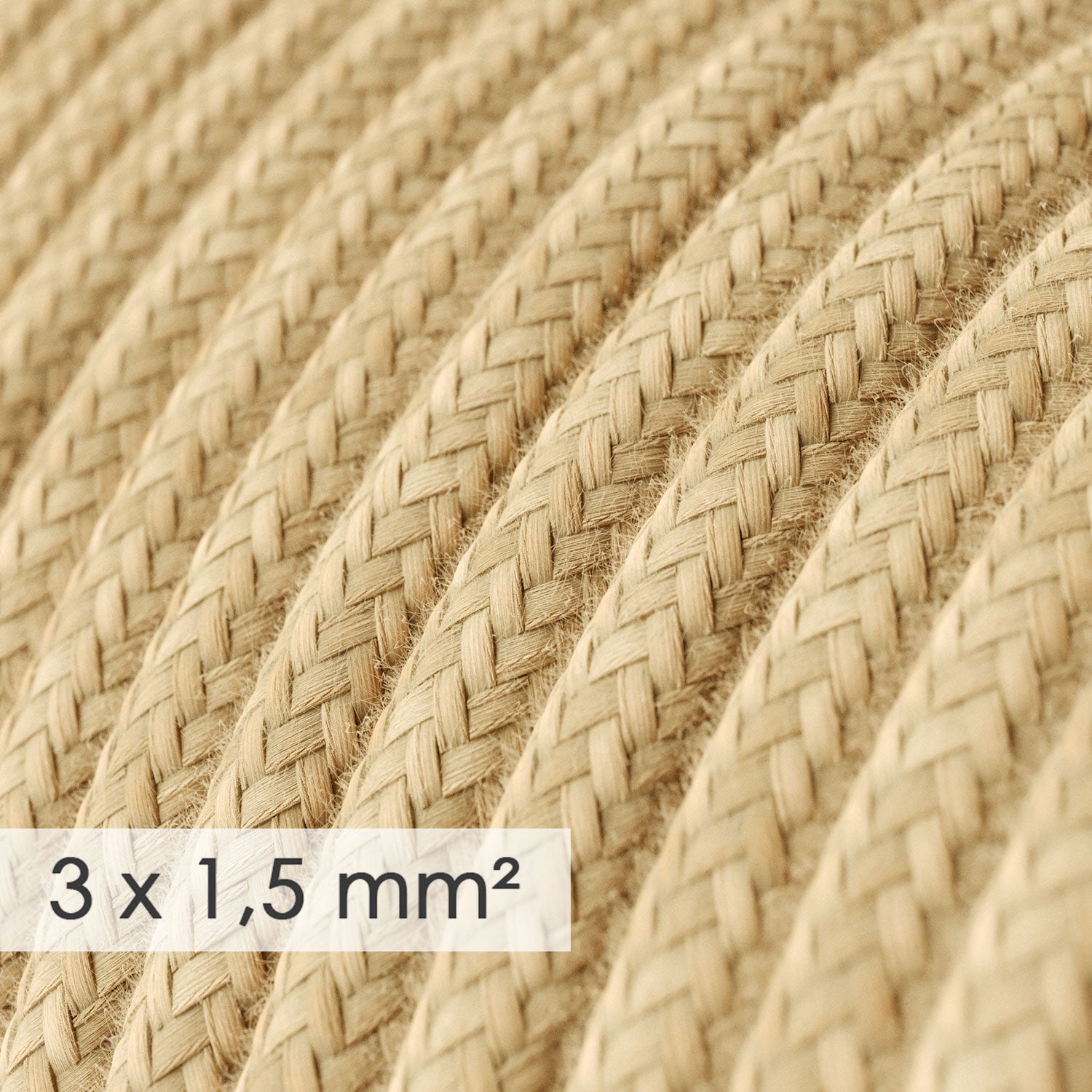 Multipresa francese con cavo in juta di colore neutro e spina Schuko con anello comfort
