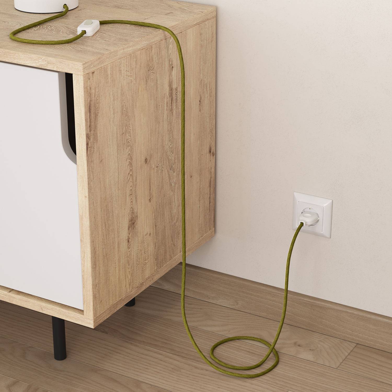 Cavo elettrico rivestito in juta Verde Fieno - L'Originale Creative Cables, per lampade fai-da-te originali - RN23