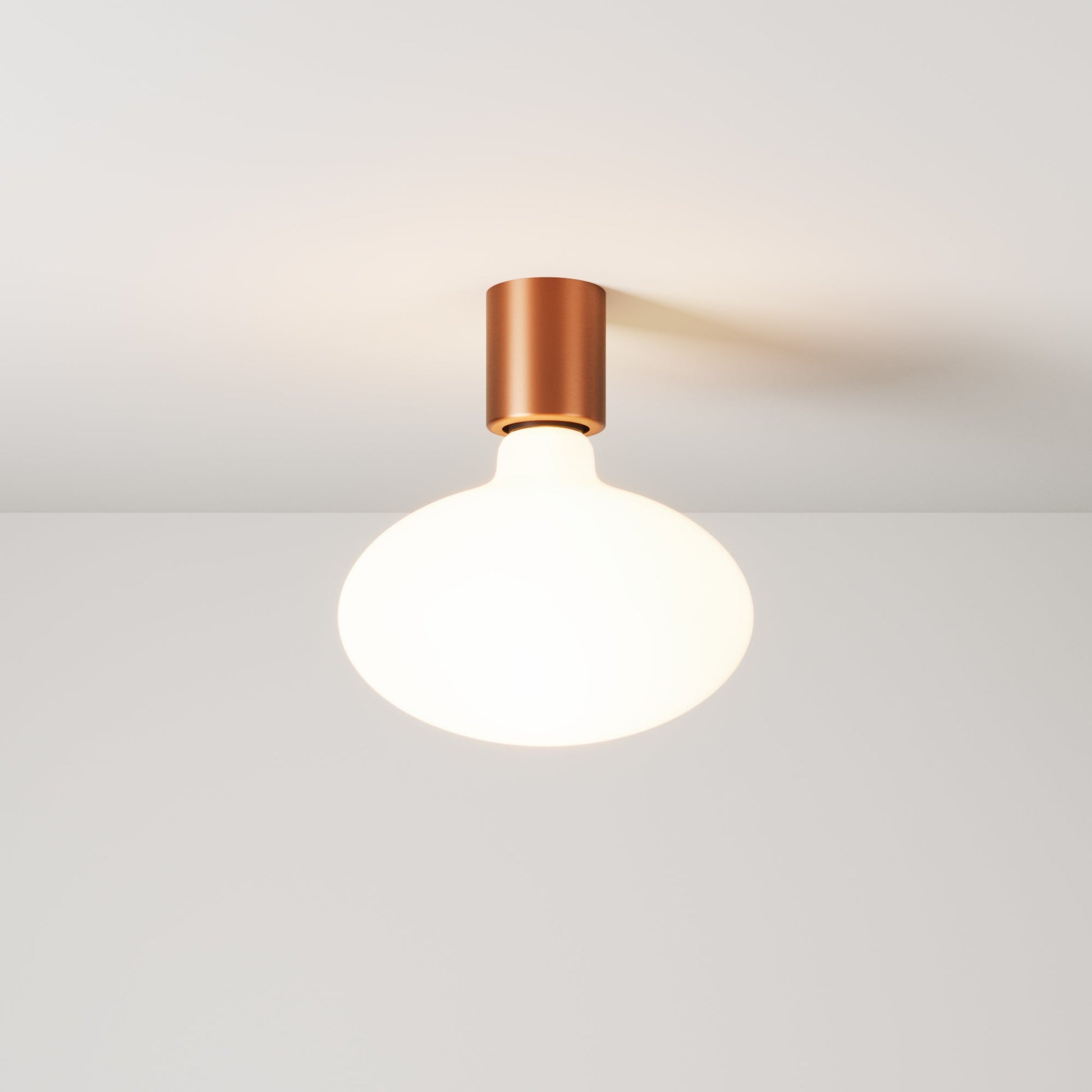 Applique in metallo con lampadina LED Ellipse effetto porcellana - Rame satinato