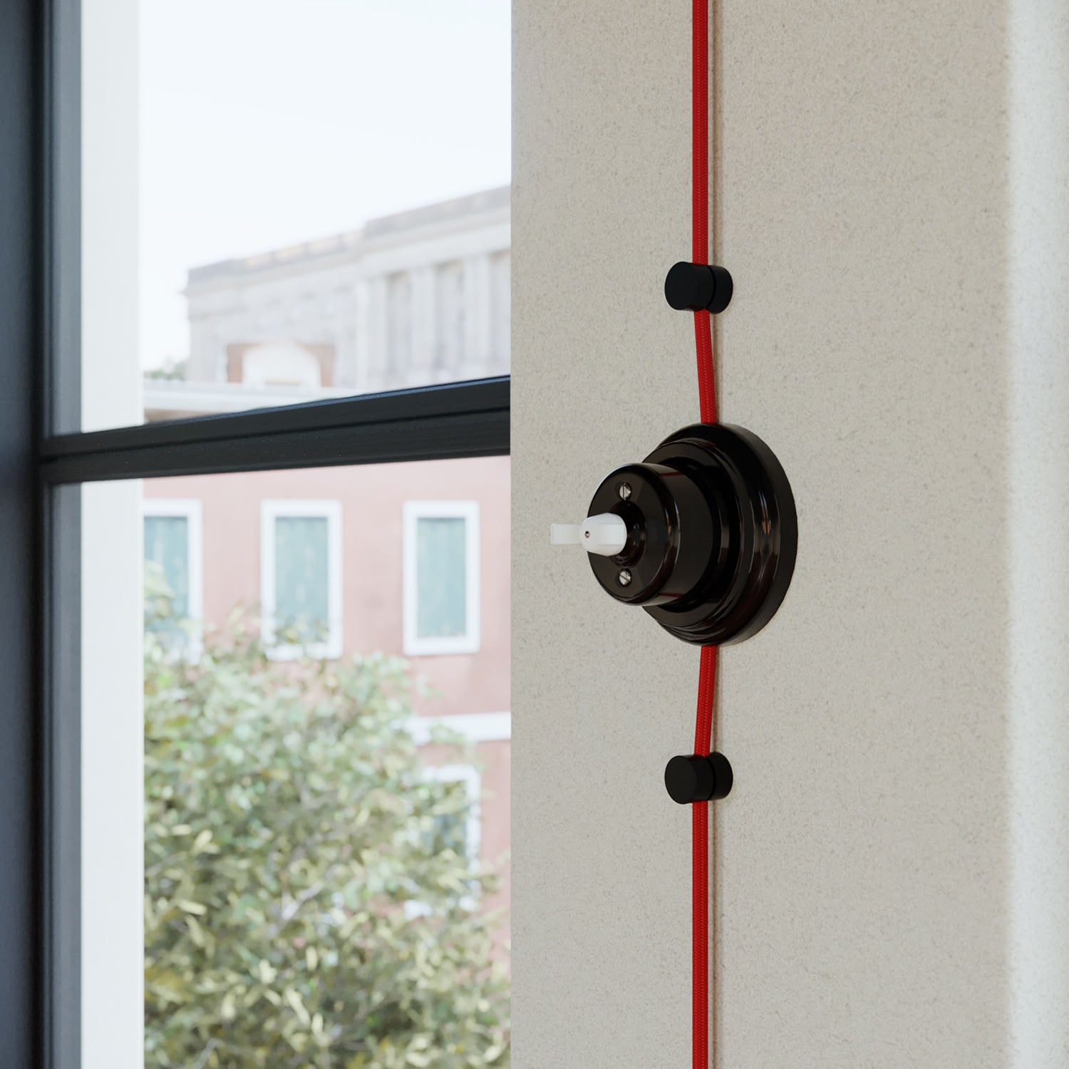 Kit interruttore/deviatore con dado a farfalla e base in porcellana nera Bianco