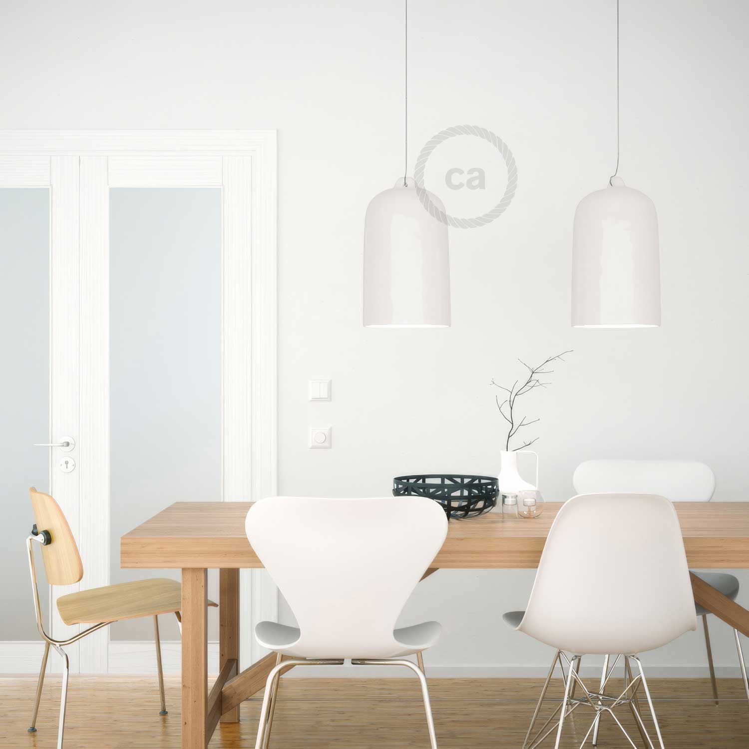 Lampada a sospensione completa di cavo tessile e paralume Campana XL in ceramica - Bianco lucido