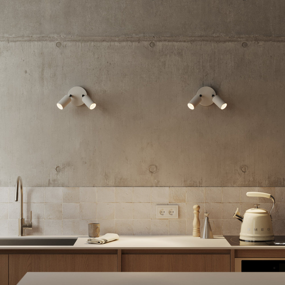 Lampada da parete o soffitto con 2 faretti GU10 Bispot orientabili - Bianco opaco - Creative Cables