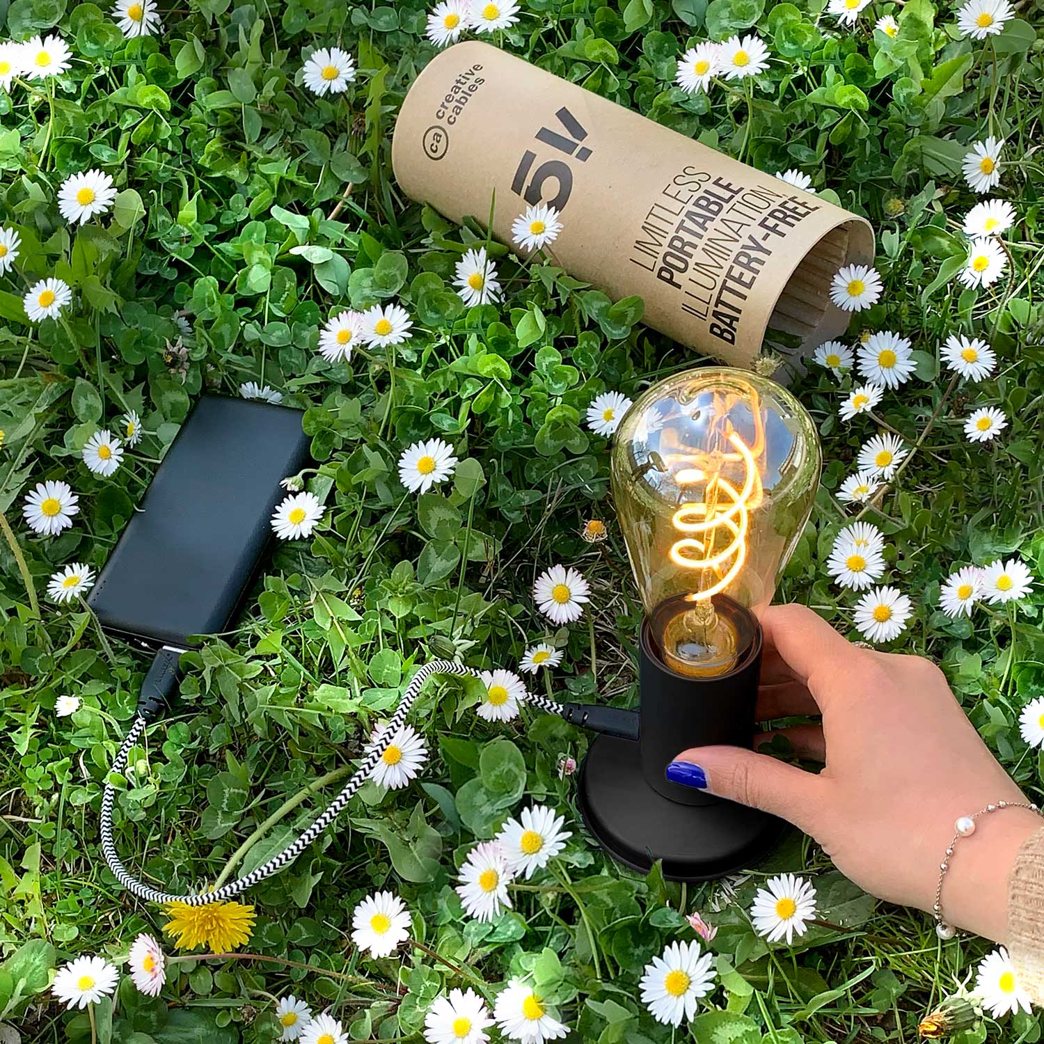 Lampada portatile in confezione regalo SI! a 5 volt - Nero - Creative Cables