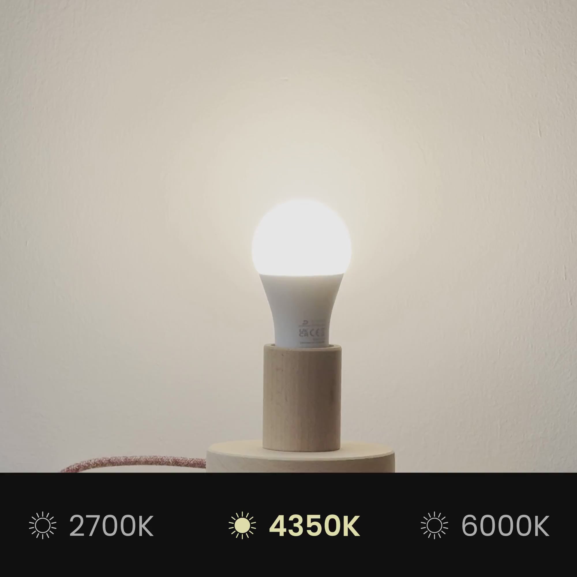 Carica video: Lampada a sospensione con paralume in tessuto Cilindro Medium - Made in Italy - Teletta Verde Dubbio