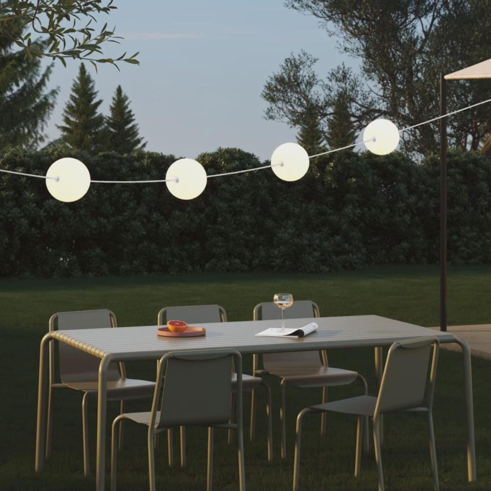 Carica video: Catena luminosa 4 punti luce da esterno IP67 Bianco Sabbia - Marina4 Cherry