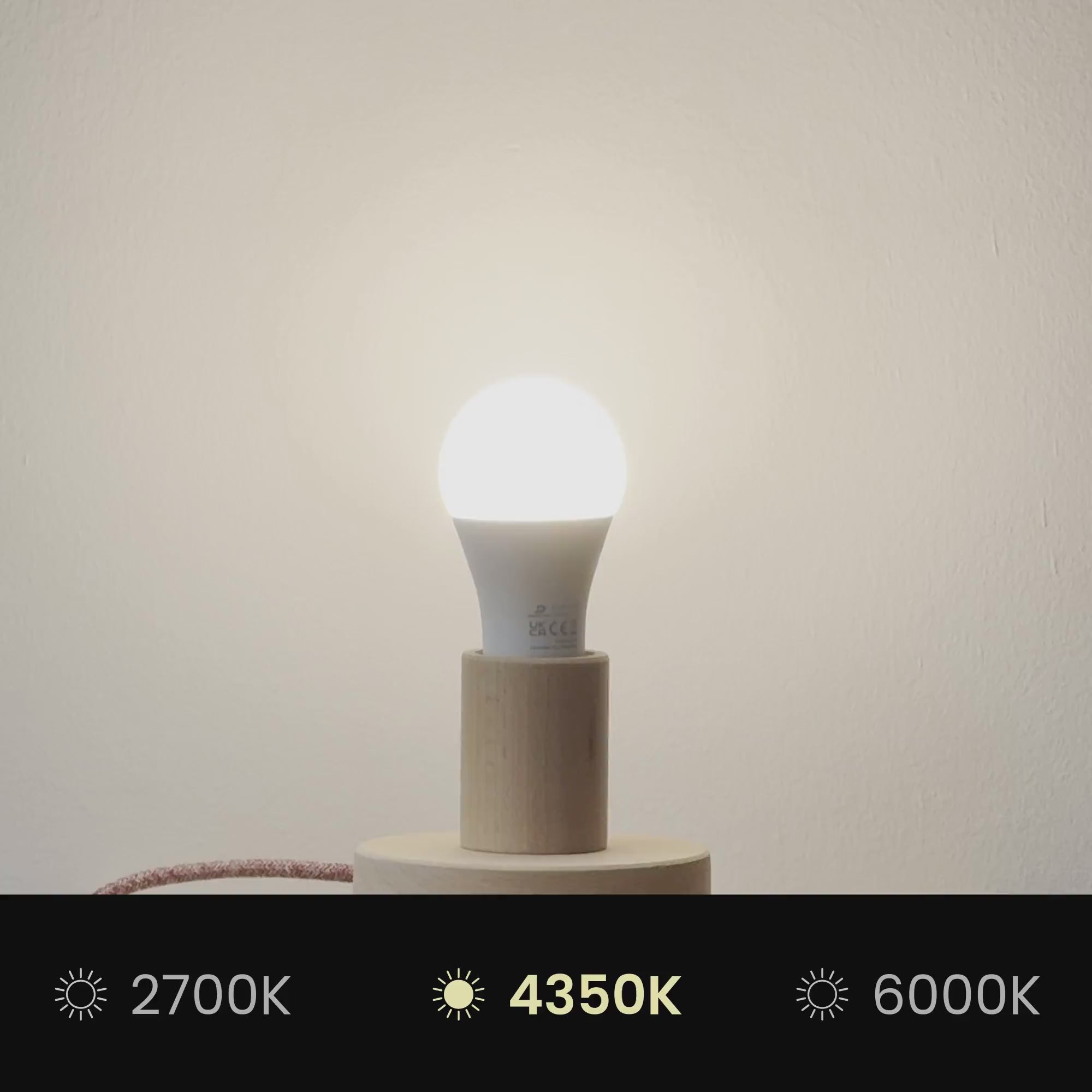 Carica video: Lampada a sospensione con paralume in tessuto Cilindro Small - Made in Italy - Raphia