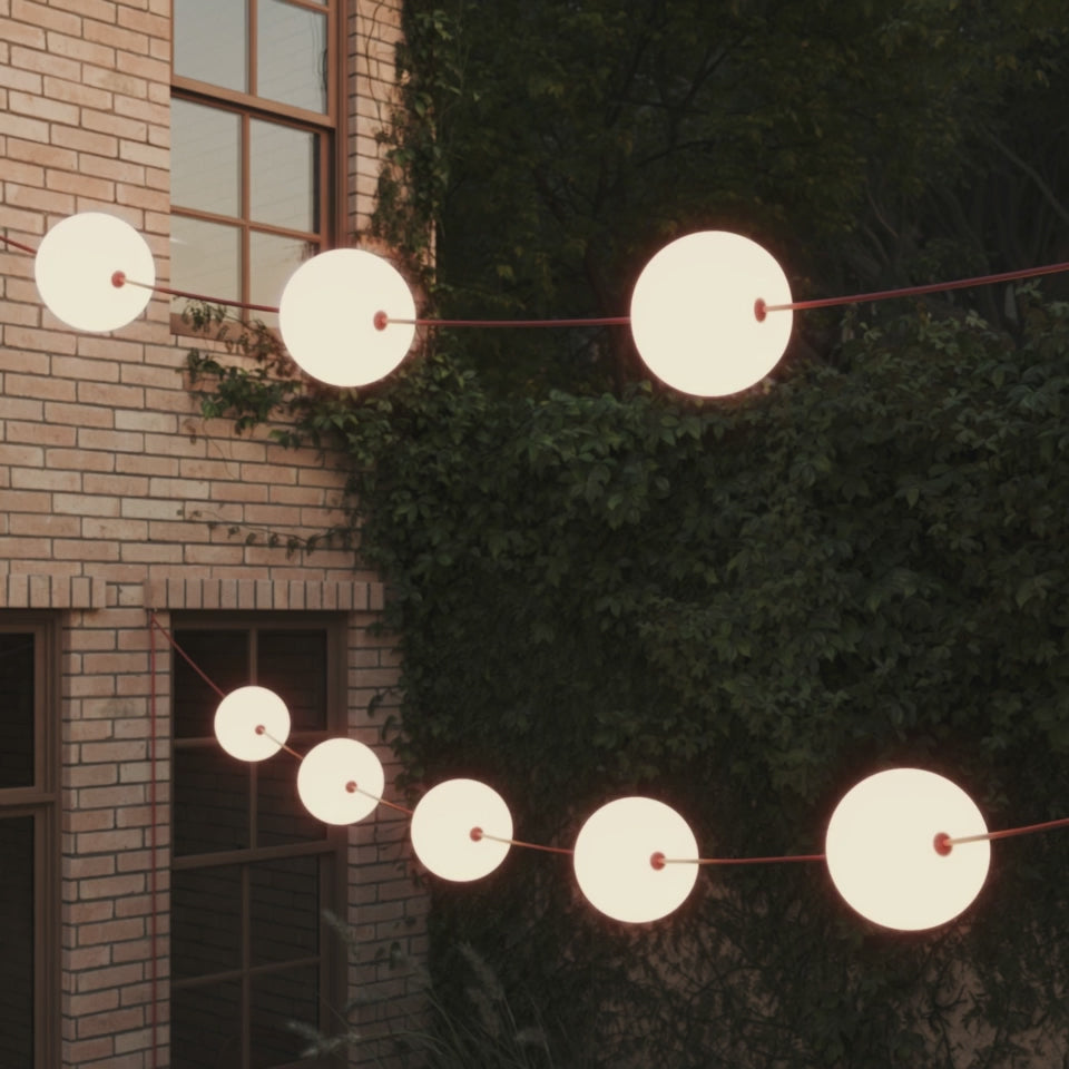 Carica video: Catena luminosa 12 punti luce da esterno IP67 Desert Brown - Marina12 Cherry